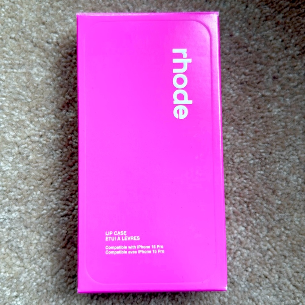 Rhode ”Lip Case” phone case for iPhone 15 Pro. New in box.